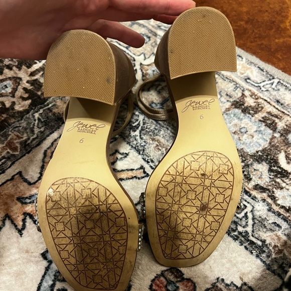 Jewel Badgley Mischka Nude Strap Block Heels - Size 6 - Picture 4 of 9